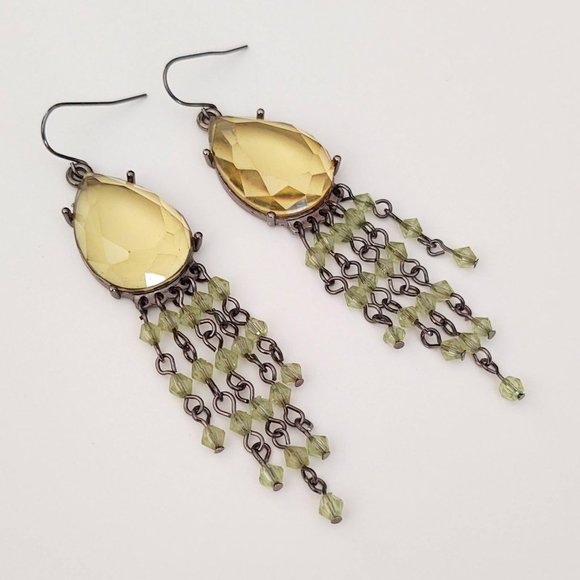 Yellow and green beaded dangle earrings - Picture 8 of 9